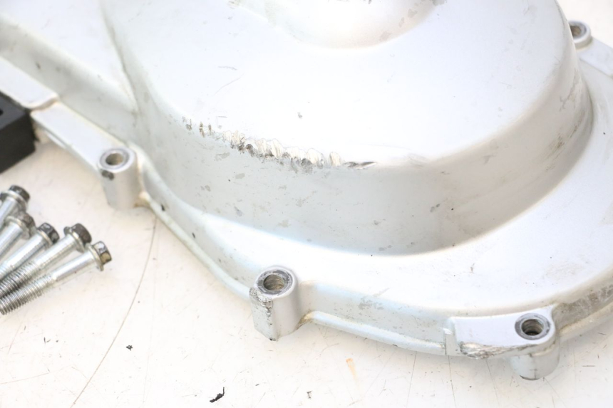 photo de VARIATOR COVER PIAGGIO ZIP 2T 50 (2009 - 2019) - Fixing points details