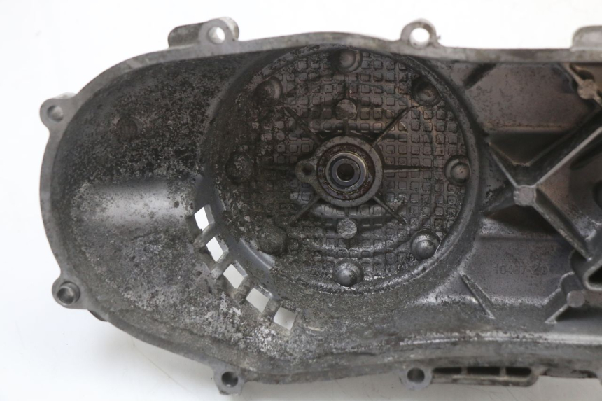 photo de VARIATOR COVER PIAGGIO ZIP 4T 50 (2018 - 2020) - Fixing points details