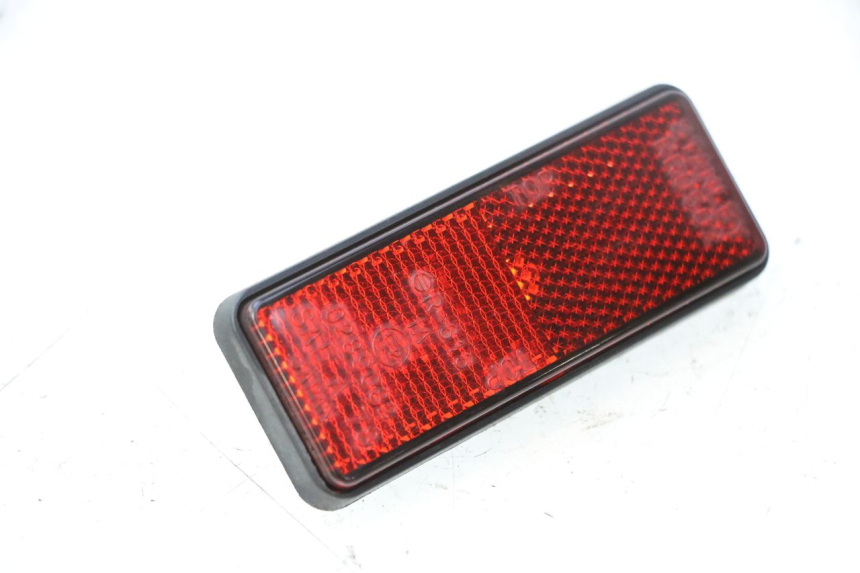 photo de REFLECTOR HONDA FJS SILVER WING SILVERWING 400 (2005 - 2008) - Zoom on usage condition