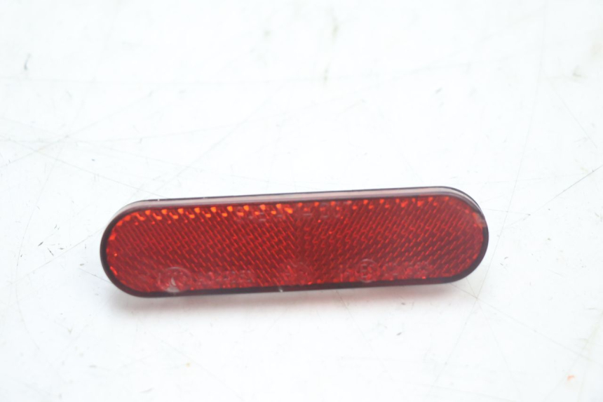 photo de REFLECTOR PEUGEOT KISBEE 2T 50 (2010 - 2017) - Zoom on usage condition