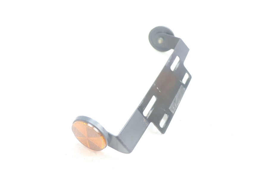 photo de REFLECTOR RAZZO STEED 125 (2012 - 2018) - Zoom on usage condition