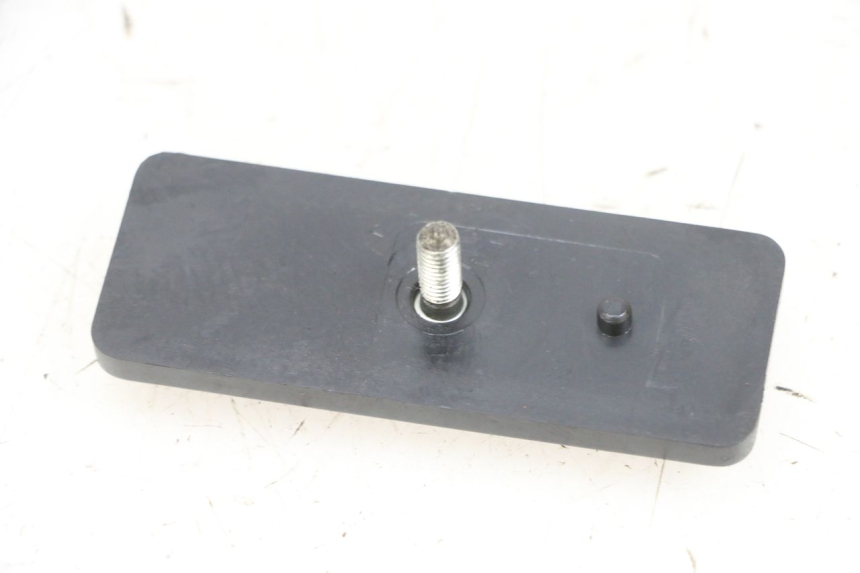 photo de REFLECTOR YAMAHA X-MAX XMAX 125 (2010 - 2013) - Component detail