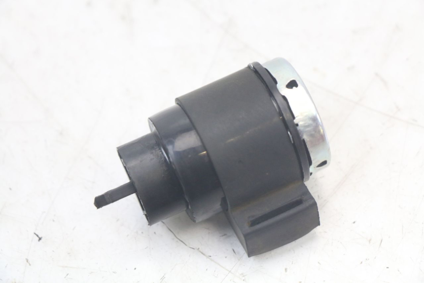photo de FLASHER RELAY KYMCO AGILITY 4T 50 (2018 - 2022) - Zoom on usage condition