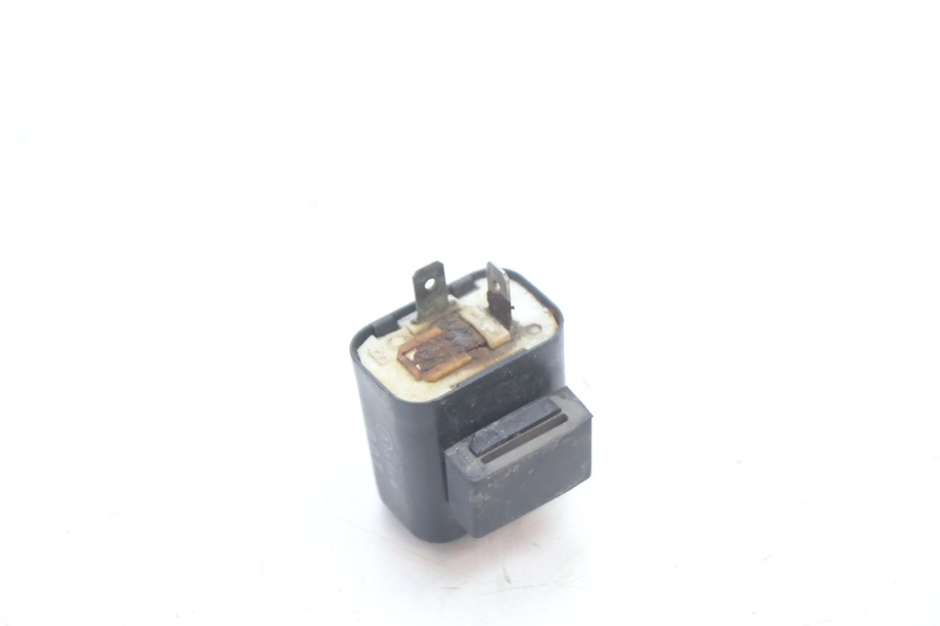 photo de FLASHER RELAY MBK BOOSTER SPIRIT 50 (2004 - 2017) - Zoom on usage condition