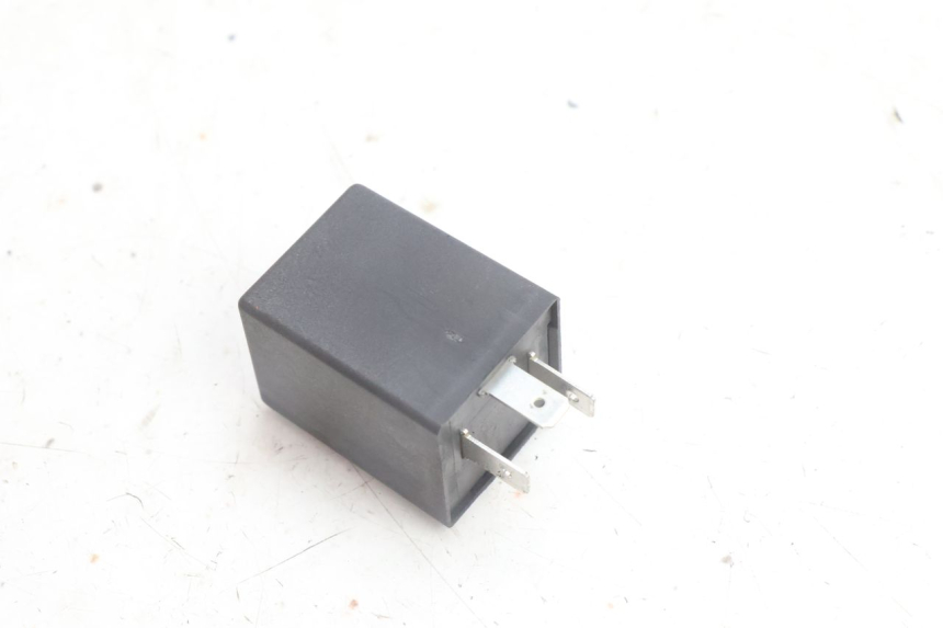 photo de FLASHER RELAY BMW C1 125 (2000 - 2003) - Zoom on usage condition