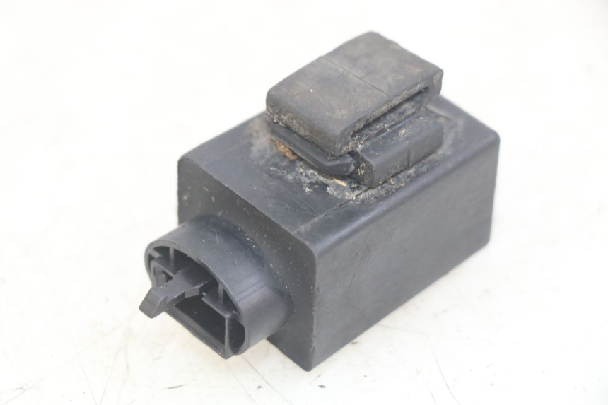 photo de FLASHER RELAY HONDA CBR F SC25 1000 (1989 - 1992) - Component detail
