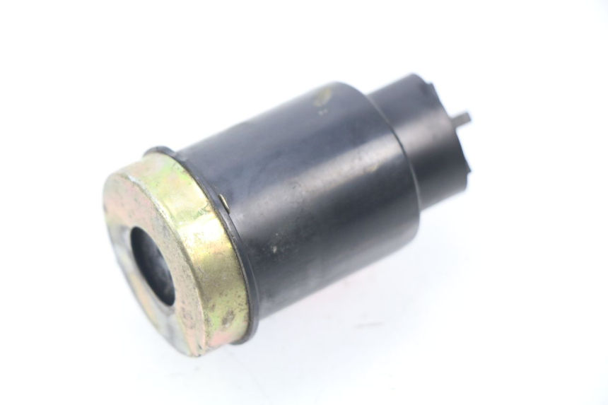 photo de TURN SIGNAL RELAY RAZZO CITY 50 (2009 - 2014) - Zoom on usage condition