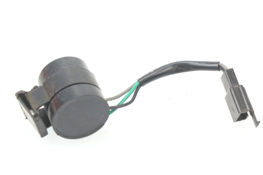 photo de TURN SIGNAL RELAY REVATTO CITYONE 125 (2006 - 2007) - Zoom on usage condition