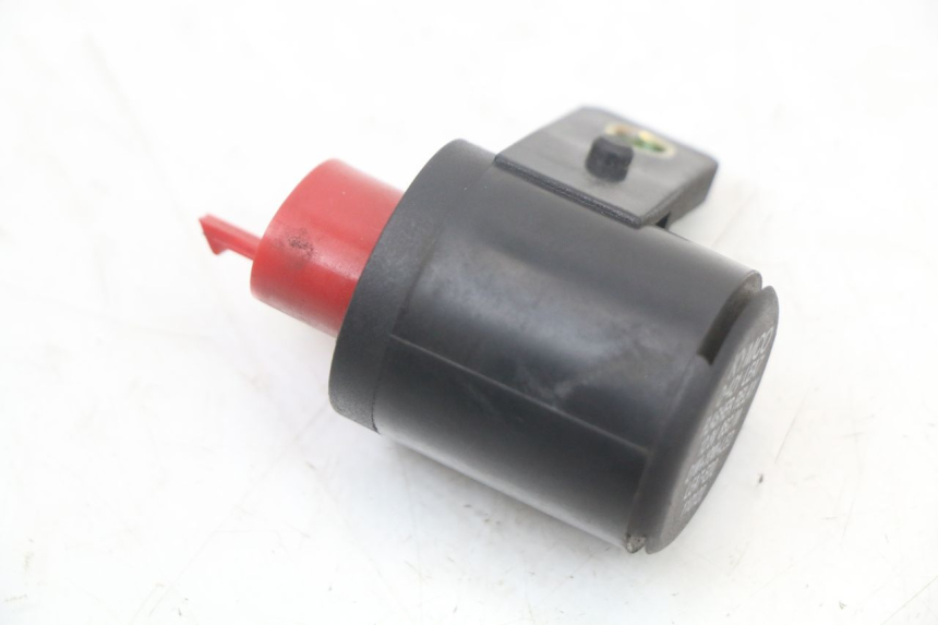photo de Flasher relay KYMCO DINK STREET ABS 125 (2011 - 2018) - Zoom on usage condition