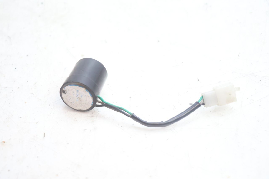 photo de TURN SIGNAL RELAY CF MOTO E-CHARM 125 (2005 - 2008) - Zoom on usage condition