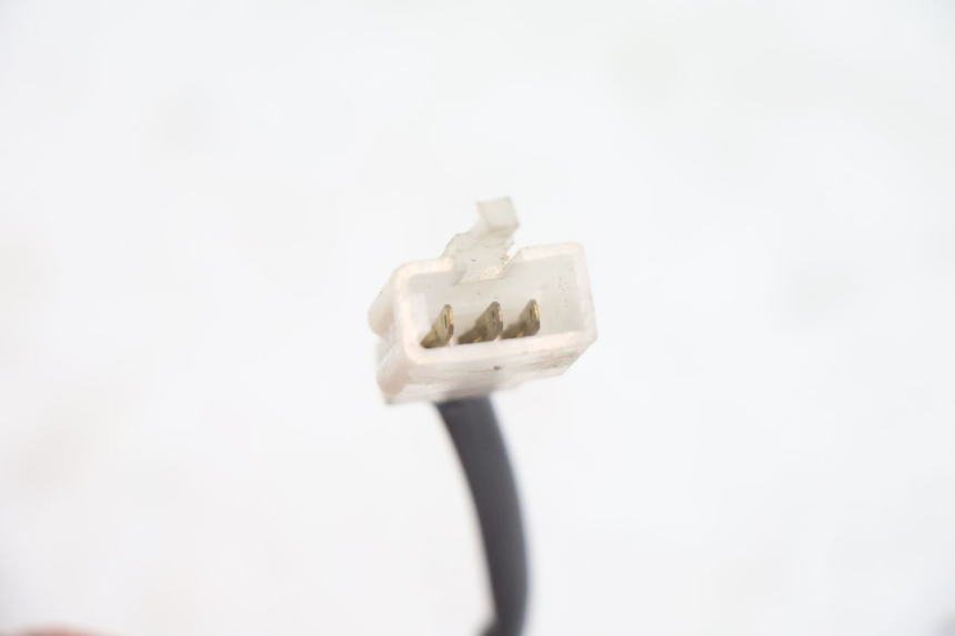 photo de TURN SIGNAL RELAY CF MOTO E-CHARM 125 (2005 - 2008) - Alternative perspective