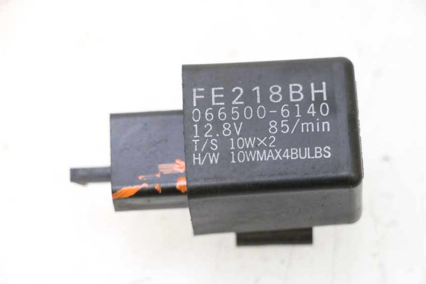 photo de TURN SIGNAL RELAY UNIT KAWASAKI ER-6 ER6 F ABS 650 (2012 - 2016) - Main view