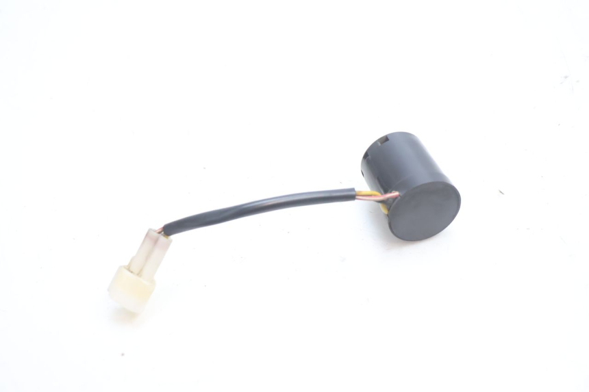 photo de TURN SIGNAL RELAY KEEWAY F-ACT NAKED 50 (2009 - 2014) - Component detail