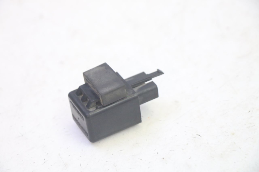 photo de TURN SIGNAL RELAY YAMAHA FJR ABS 1300 (2006 - 2012) - Component detail