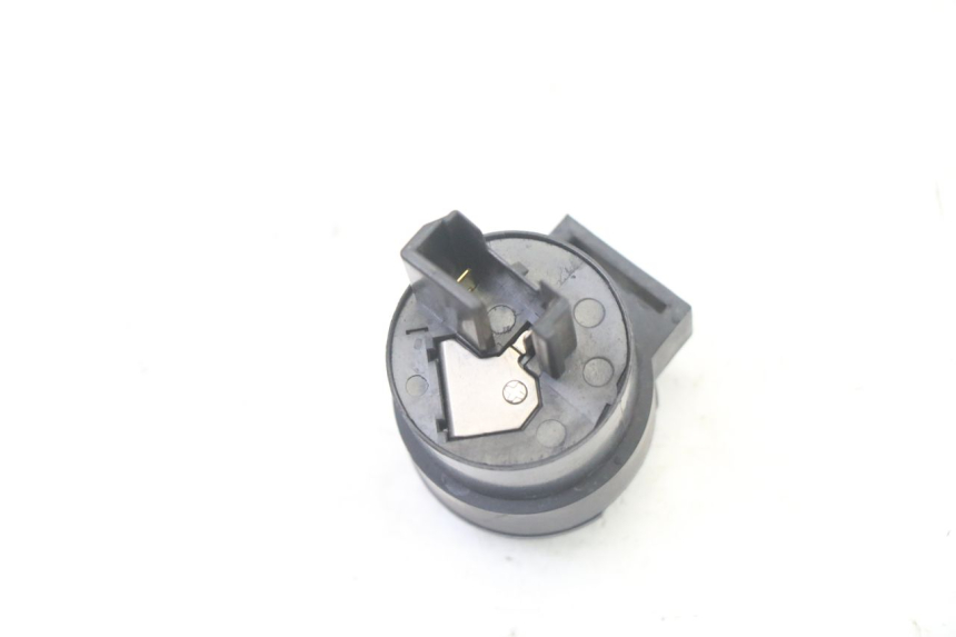 photo de TURN SIGNAL RELAY MBK FLAME X 125 (2007 - 2016) - Zoom on usage condition