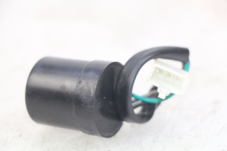 photo de FLASHER RELAY NECO GPX 4T 50 (2018 - 2022) - Zoom on usage condition