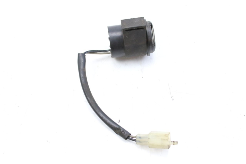 photo de TURN SIGNAL RELAY SYM HUSKY 125 (1999 - 2005) - Alternative perspective