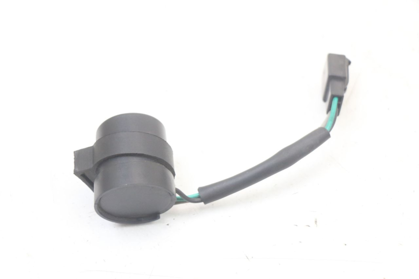 photo de TURN SIGNAL RELAY JM MOTORS VX 125 (2022 - 2025) - Technical close-up