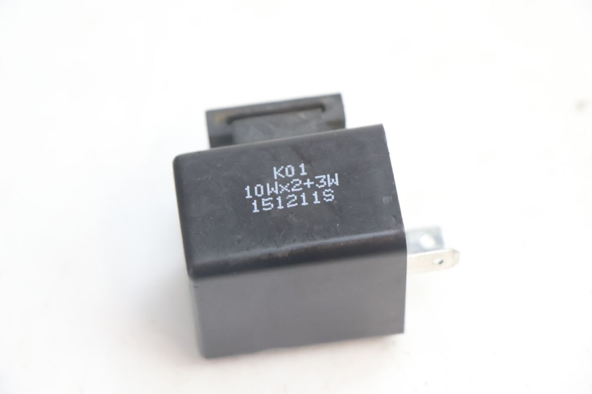 photo de TURN SIGNAL RELAY RIDE JUMP 2T 50 (2012 - 2017) - Component detail