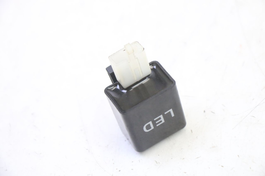 photo de TURN SIGNAL RELAY KIDEN KD125-G 125 (2018 - 2022) - Component detail