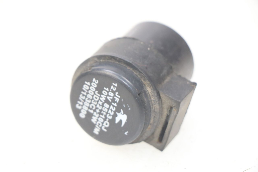 photo de FLASHER RELAY PEUGEOT KISBEE 2T 50 (2010 - 2017) - Main view