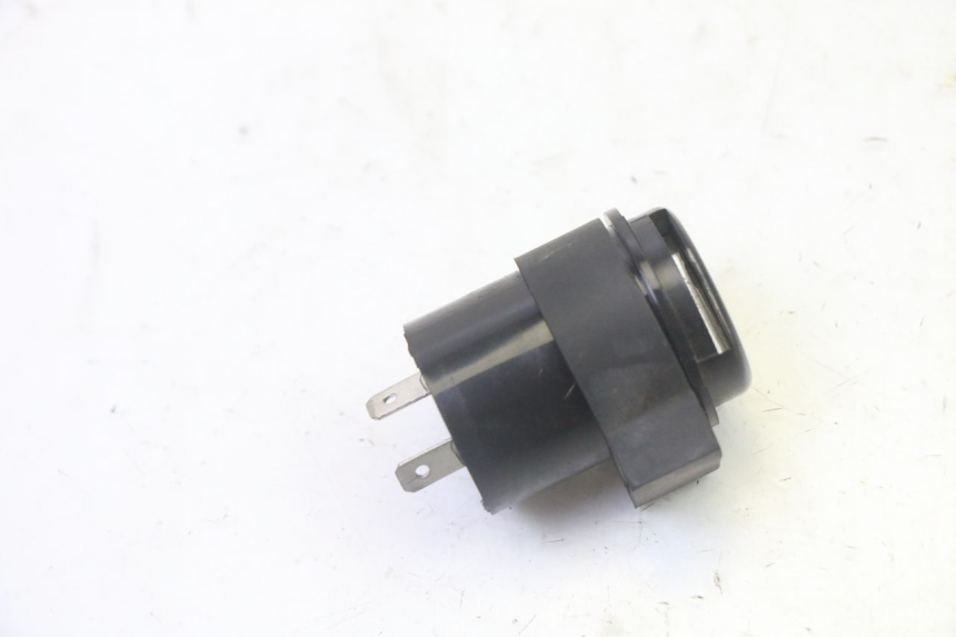 photo de FLASHER RELAY PEUGEOT KISBEE 2T 50 (2010 - 2017) - Component detail