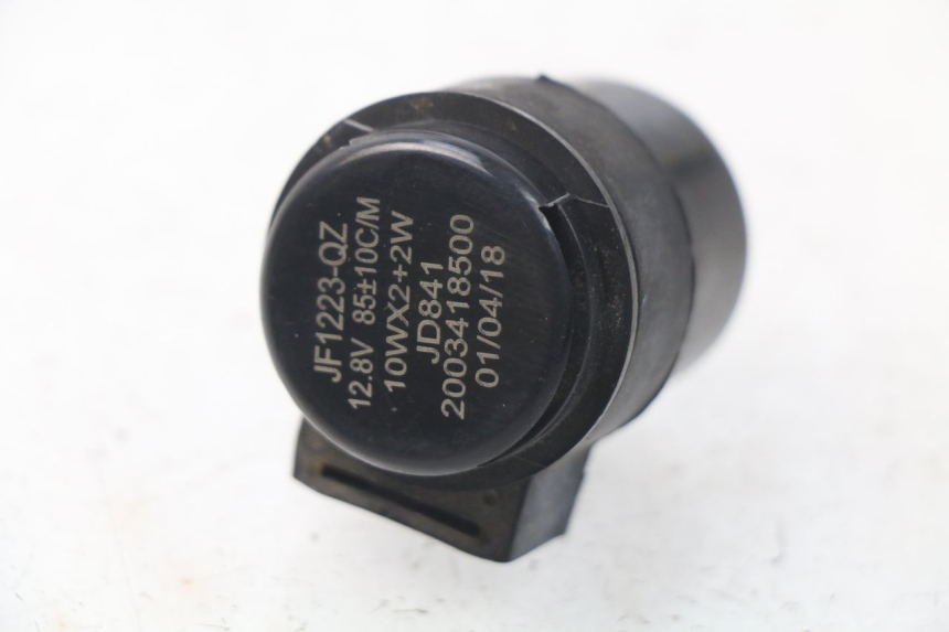photo de FLASHER RELAY PEUGEOT KISBEE 4T 50 (2018 - 2022) - Zoom on usage condition
