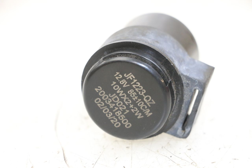 photo de FLASHER RELAY PEUGEOT KISBEE 4T 50 (2018 - 2022) - Zoom on usage condition