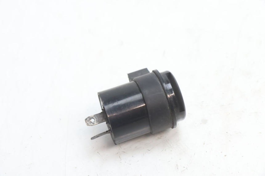 photo de FLASHER RELAY PEUGEOT KISBEE 4T 50 (2010 - 2017) - Component detail