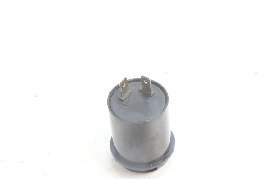 photo de FLASHER RELAY PEUGEOT KISBEE 4T 50 (2010 - 2017) - Component detail