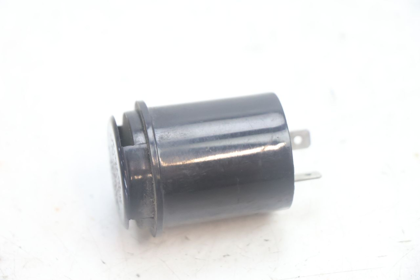 photo de FLASHER RELAY PEUGEOT KISBEE 4T 50 (2018 - 2022) - Component detail