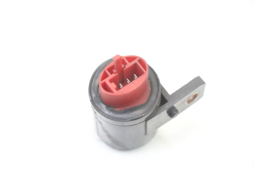 photo de FLASHER RELAY KYMCO DINK STREET 125 (2009 - 2014) - Alternative perspective