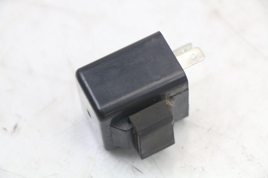 photo de TURN SIGNAL RELAY MASAI SCRAMBLER SPORT 125 (2021 - 2025) - Alternative perspective