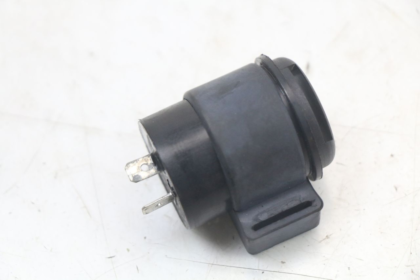 photo de FLASHER RELAY SYM MIO 50 (2011 - 2017) - Zoom on usage condition