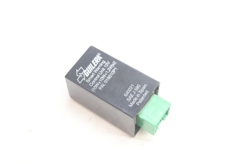 photo de FLASHER RELAY PIAGGIO MP3 LT 400 (2007 - 2012) - Main view
