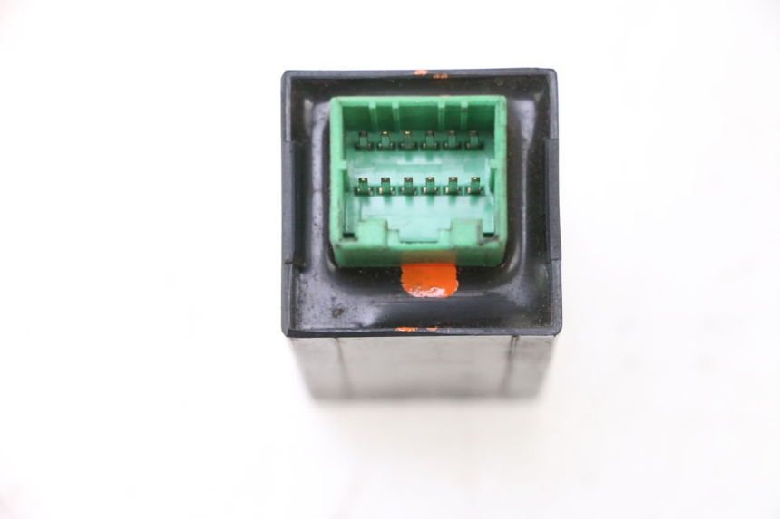 photo de TURN SIGNAL RELAY PIAGGIO MP3 RL 250 (2006 - 2010) - Component detail