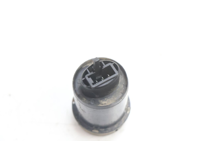 photo de TURN SIGNAL RELAY KYMCO MXU R 250 (2004 - 2010) - Zoom on usage condition