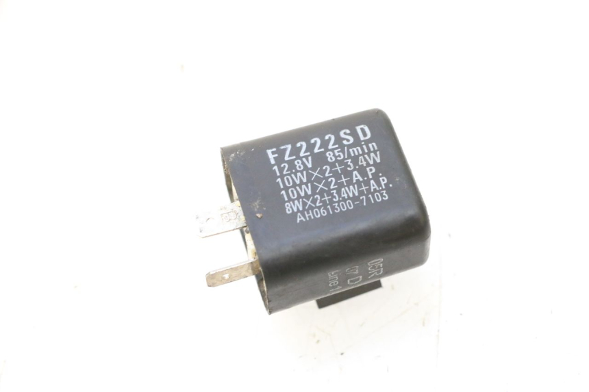 photo de FLASHER RELAY YAMAHA NEOS NEO'S 4T 50 (2008 - 2016) - Main view