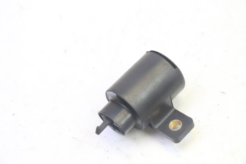 photo de TURN SIGNAL RELAY KYMCO LIKE 4T 50 (2019 - 2025) - Component detail
