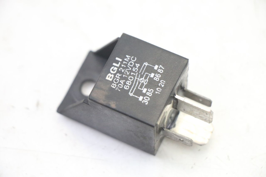 photo de TURN SIGNAL RELAY PIAGGIO NEW TYPHOON 50 (2018 - 2021) - Component detail