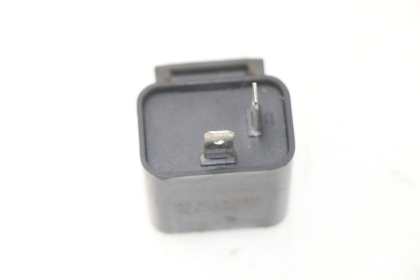 photo de TURN SIGNAL RELAY MBK NITRO 2T 50 (2013 - 2017) - Zoom on usage condition