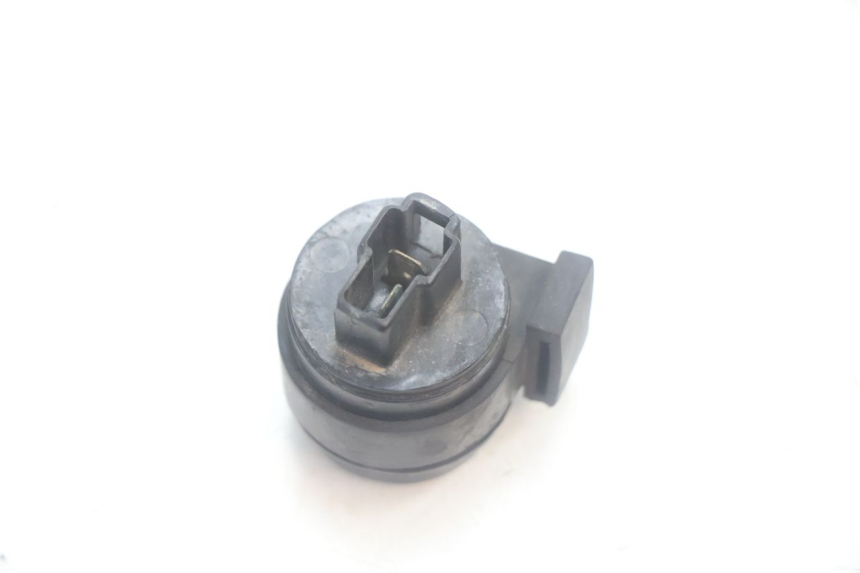 photo de TURN SIGNAL RELAY MBK NITRO 50 (2004 - 2008) - Alternative perspective