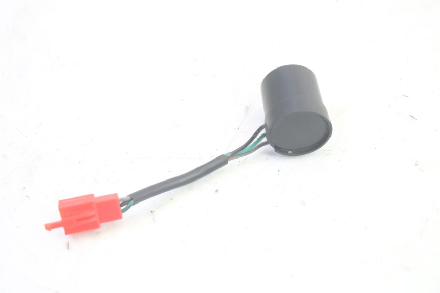 photo de TURN SIGNAL RELAY JM MOTORS OLDIES GT 4T 50 (2018 - 2025) - Zoom on usage condition