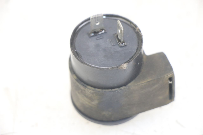 photo de TURN SIGNAL RELAY SYM ORBIT 2 4T 50 (2018 - 2022) - Zoom on usage condition