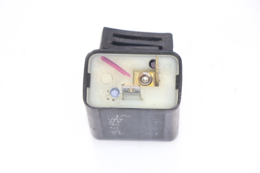 photo de FLASHER RELAY HONDA PCX (JF28) 125 (2009 - 2011) - Zoom on usage condition