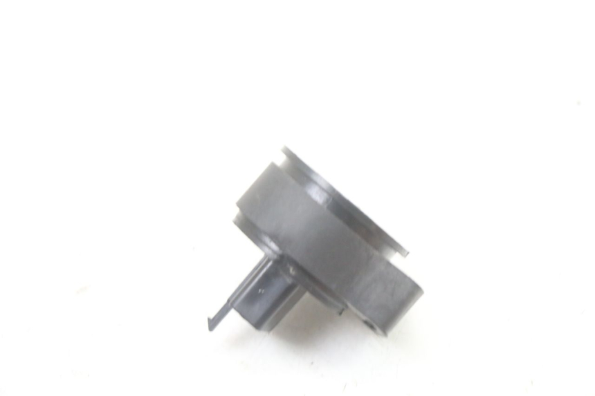 photo de TURN SIGNAL RELAY PEUGEOT TREKKER TKR 50 (2005 - 2014) - Component detail