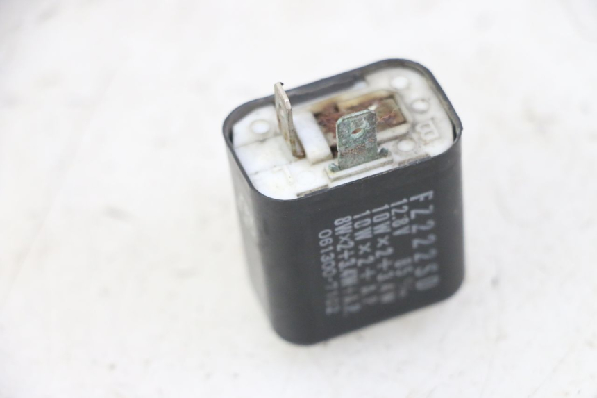 photo de TURN SIGNAL RELAY APRILIA RALLY AC 50 (1995 - 2004) - Component detail