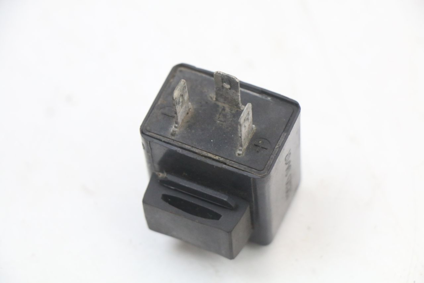 photo de TURN SIGNAL RELAY APRILIA RS 50 (2006 - 2010) - Zoom on usage condition