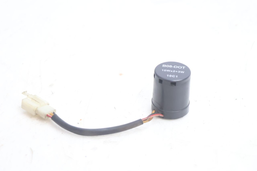 photo de FLASHER RELAY KEEWAY RY6 2T 50 (2011 - 2019) - Component detail