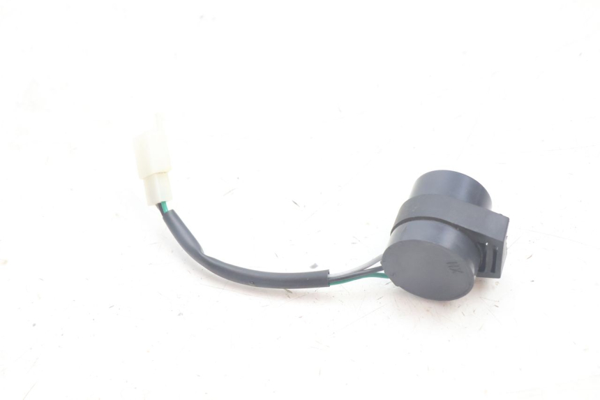 photo de TURN SIGNAL RELAY JM MOTORS SANTANA EVO 50 (2024 - 2026) - Alternative perspective